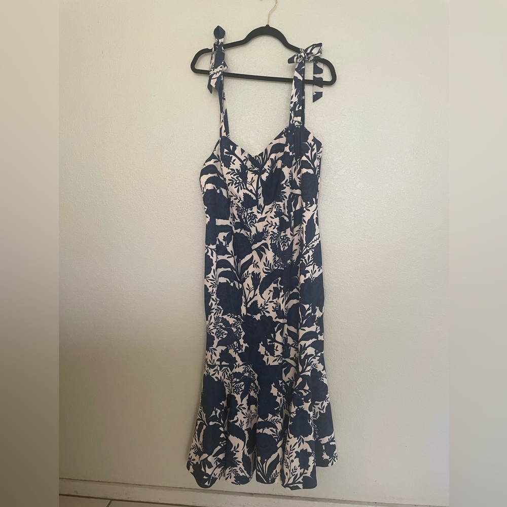 Mestiza Midi Gown Cream with Navy Floral motifs